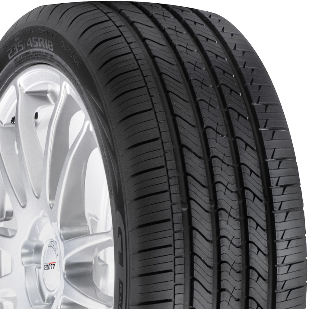 GT Radial Maxtour LX All Season 225/60R18 100H Passenger Tire